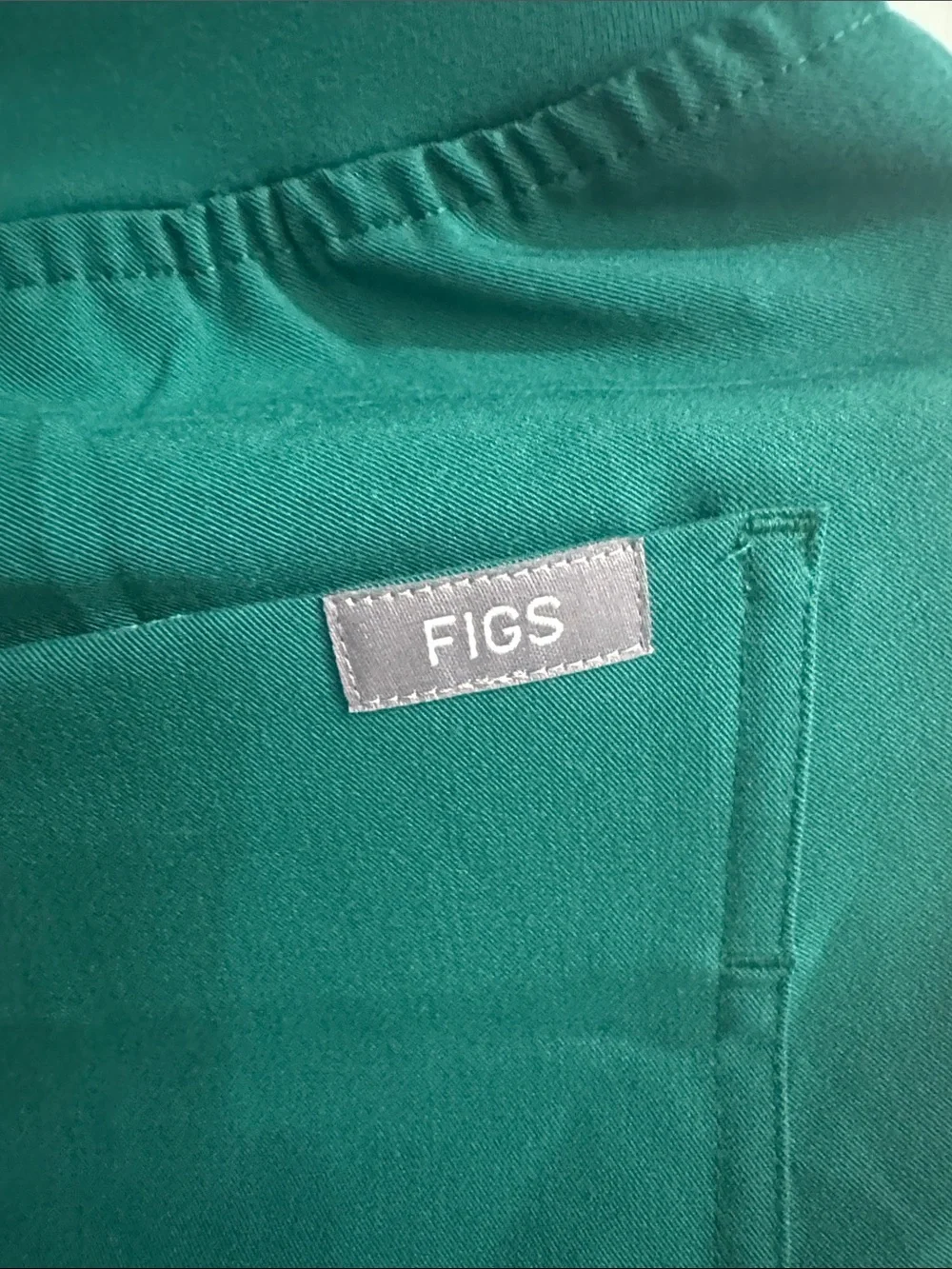NEW FIGS unisex Teal Jogger Scrub pants with Drawstring